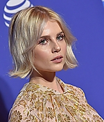 103.jpg